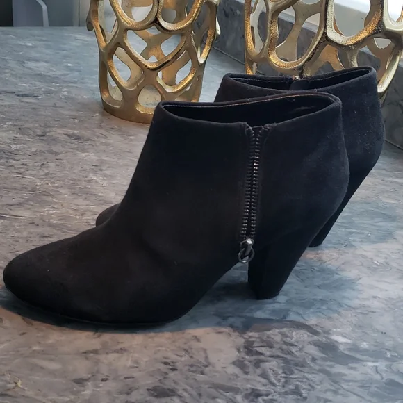 Booties - Picture 2 of 7